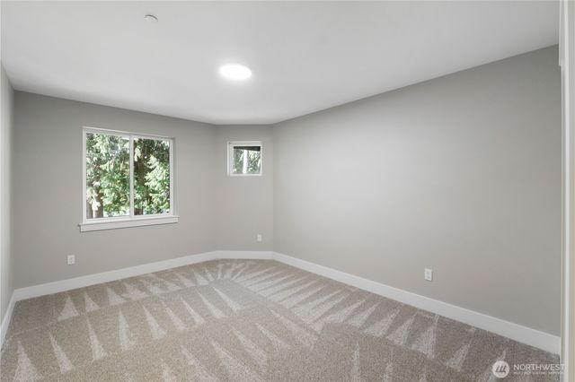 6598 Vandermark Road E, Bonney Lake, WA 98391