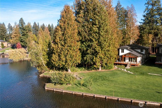 6598 Vandermark Road E, Bonney Lake, WA 98391