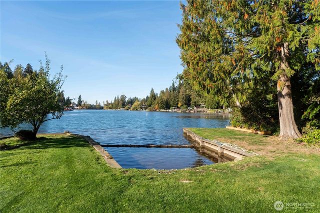 6598 Vandermark Road E, Bonney Lake, WA 98391