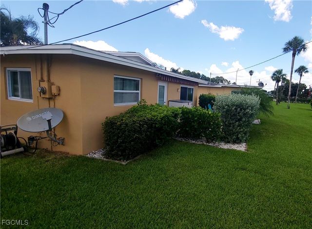 2206 E 6th ST, Lehigh Acres, FL 33936
