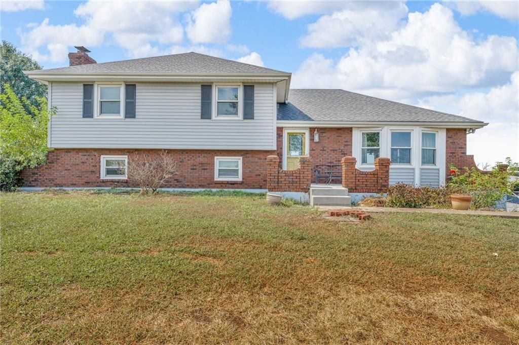 13139 222nd Street, Linwood, KS 66052