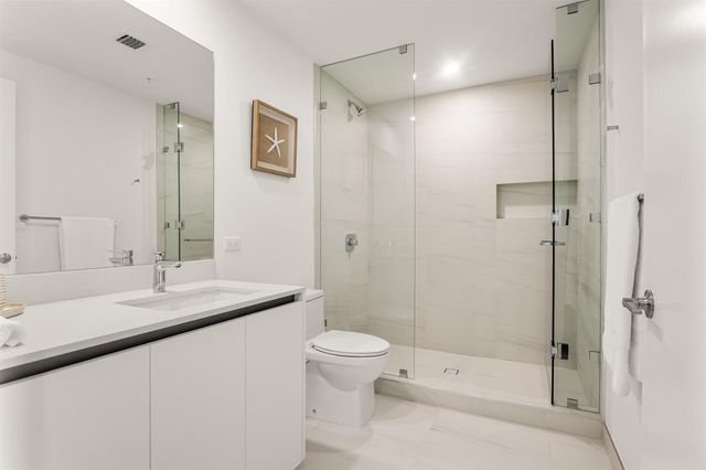 900 N Ocean Boulevard 1904, Pompano Beach, FL 33062