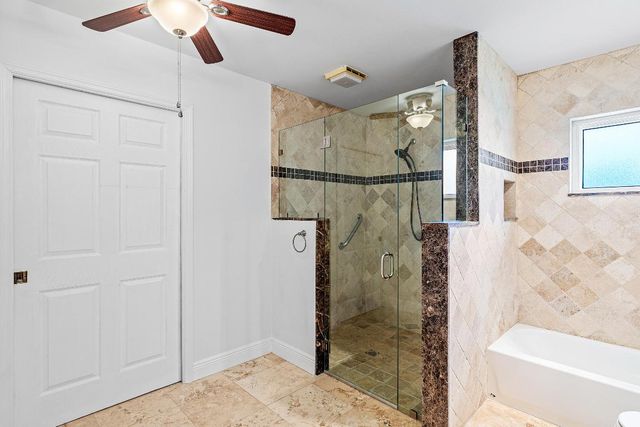 10848 Greentrail Drive S, Boynton Beach, FL 33436