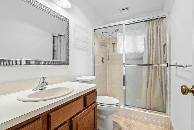 10848 Greentrail Drive S, Boynton Beach, FL 33436