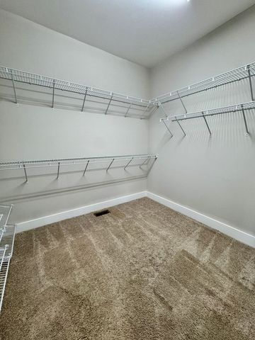 1135 Cross Pointe Dr, Cookeville, TN 38506