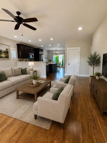 1135 Cross Pointe Dr, Cookeville, TN 38506