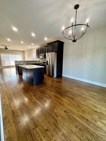 1135 Cross Pointe Dr, Cookeville, TN 38506
