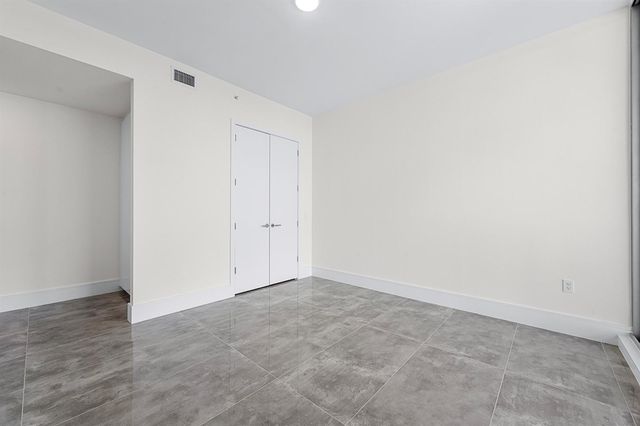 220 Lake Shore Drive 923, Lake Park, FL 33403