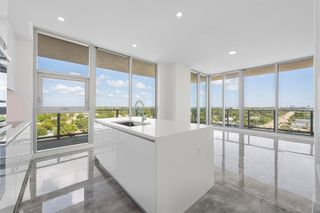 220 Lake Shore Drive 923, Lake Park, FL 33403