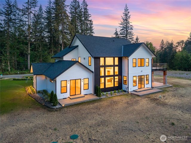 18217 56th Street NE, Snohomish, WA 98290