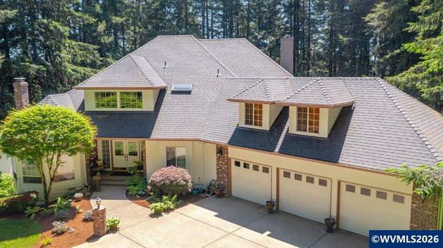 852 Hylo Rd SE, Salem, OR 97306