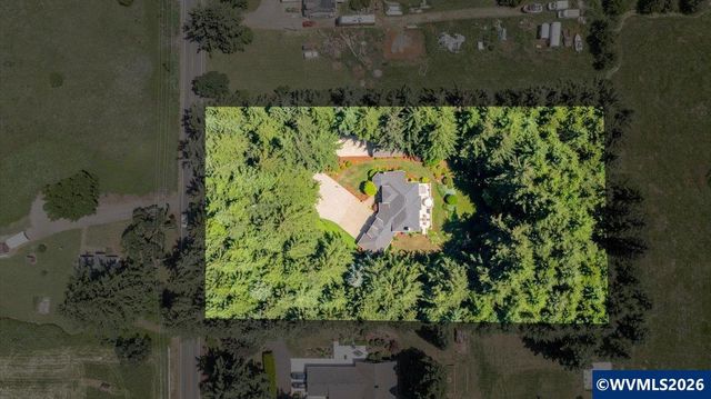 852 Hylo Rd SE, Salem, OR 97306