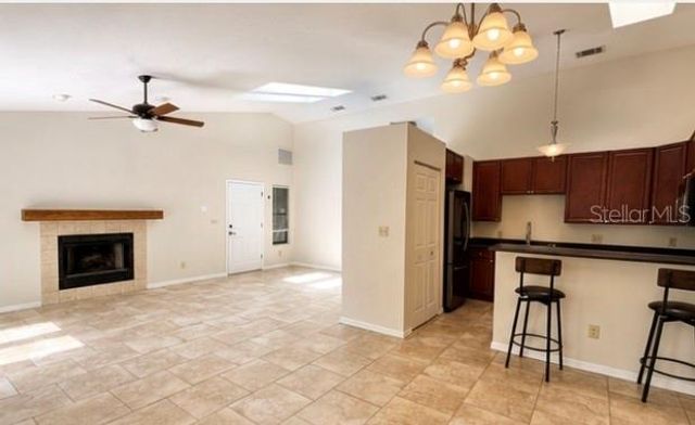 3915 NW 7TH PLACE, Gainesville, FL 32607
