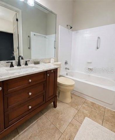 3915 NW 7TH PLACE, Gainesville, FL 32607
