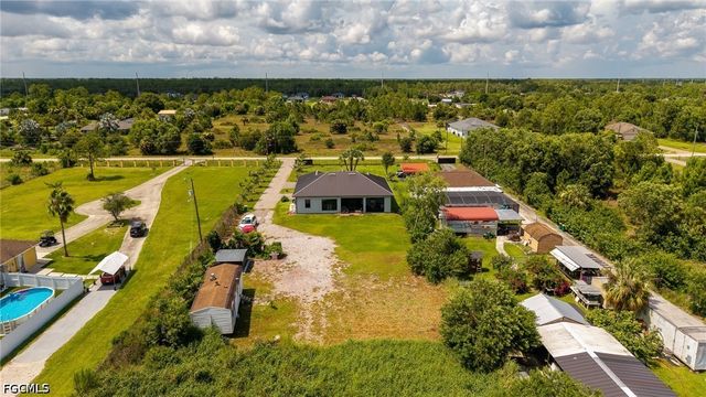 2806 45th AVE NE, Naples, FL 34120