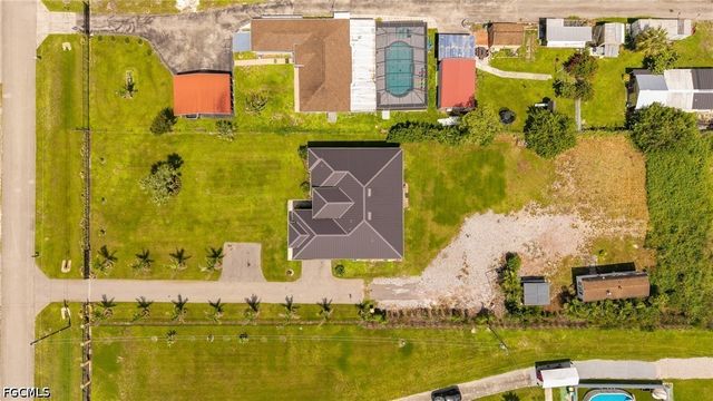 2806 45th AVE NE, Naples, FL 34120