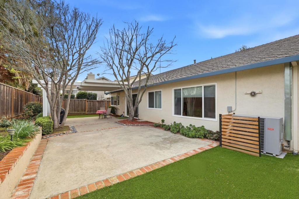 Image 37 of property listing at 148 Red River Way, San Jose, CA 95136