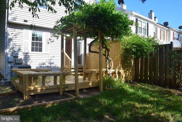 2 QUINCY CT, Sterling, VA 20165