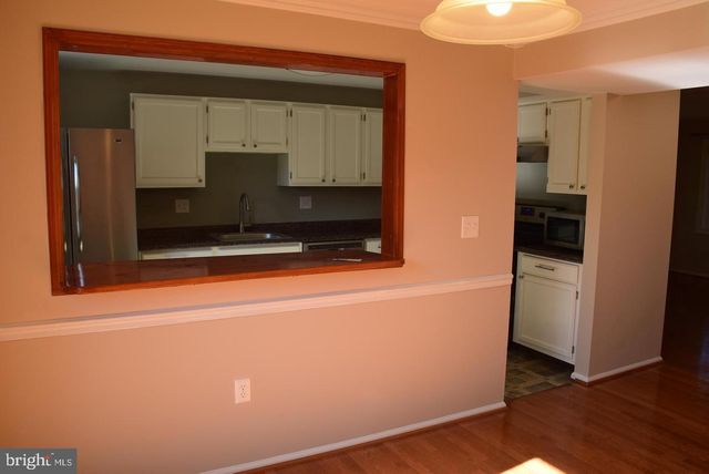 2 QUINCY CT, Sterling, VA 20165