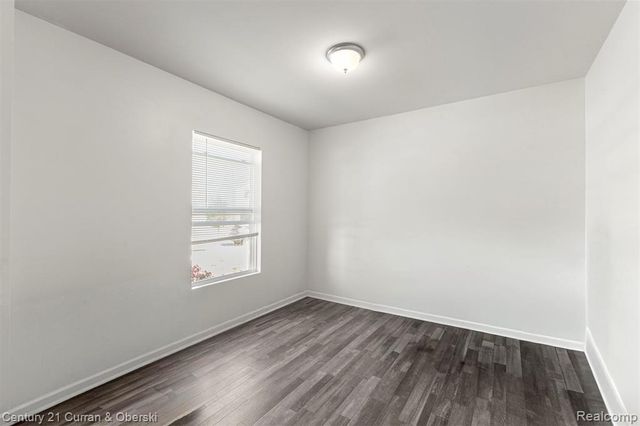 1659 Greenway Drive, Ypsilanti, MI 48198