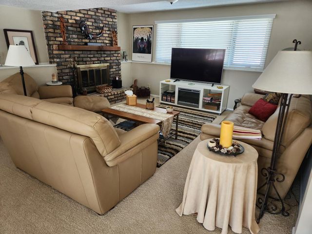 2909 Stratford Lane, Mound, MN 55364