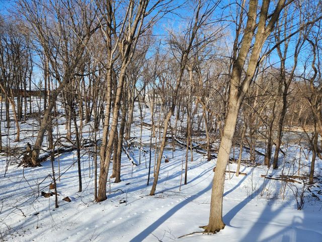 2909 Stratford Lane, Mound, MN 55364