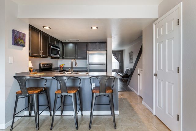 3301 Monroe Street NE E47, Albuquerque, NM 87110