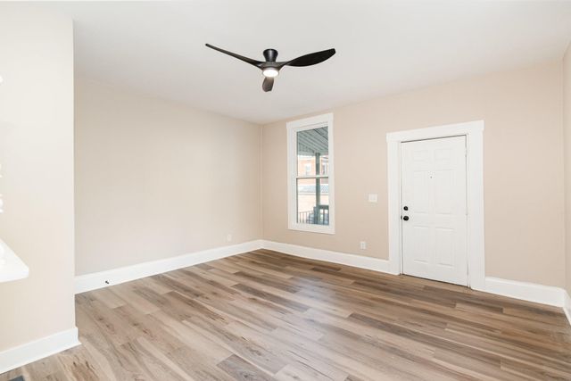 209 E 10th Street, Covington, KY 41011