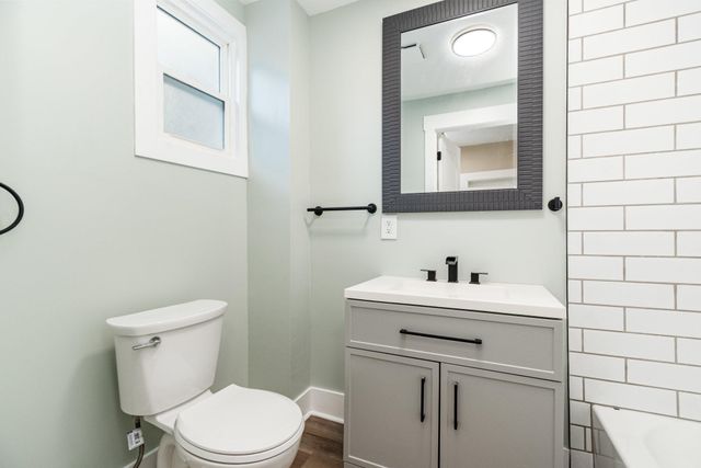 209 E 10th Street, Covington, KY 41011