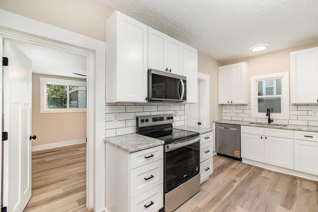 209 E 10th Street, Covington, KY 41011