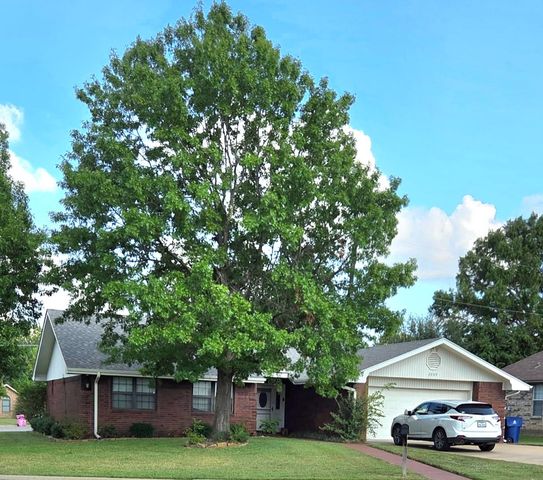 2005 Monte Cristo Way, Sherman, TX 75092