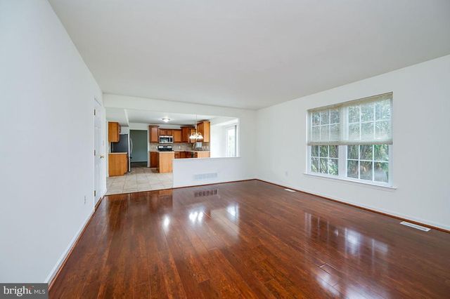 4985 THORNBURY CIR, Douglassville, PA 19518