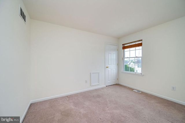 4985 THORNBURY CIR, Douglassville, PA 19518