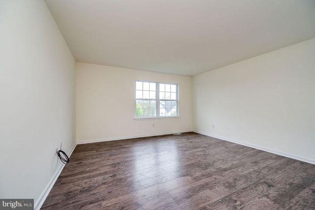 4985 THORNBURY CIR, Douglassville, PA 19518