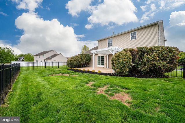 4985 THORNBURY CIR, Douglassville, PA 19518