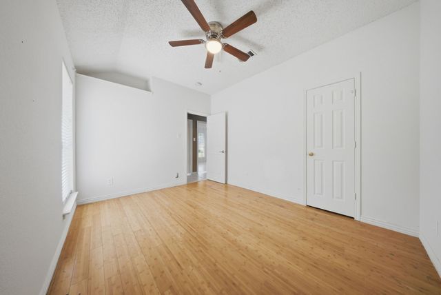 2409 Buckeye Drive, Mesquite, TX 75181