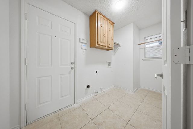 2409 Buckeye Drive, Mesquite, TX 75181