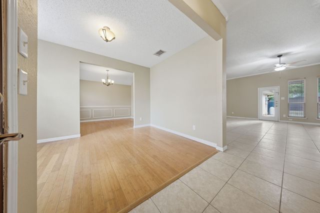 2409 Buckeye Drive, Mesquite, TX 75181