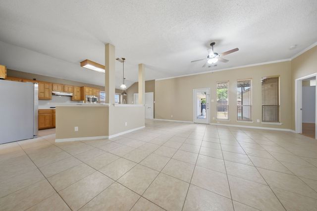 2409 Buckeye Drive, Mesquite, TX 75181