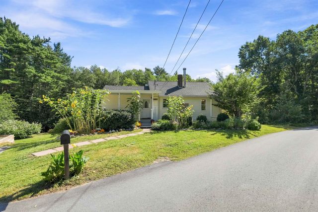 19 Old Mont Vernon Road, Amherst, NH 03031