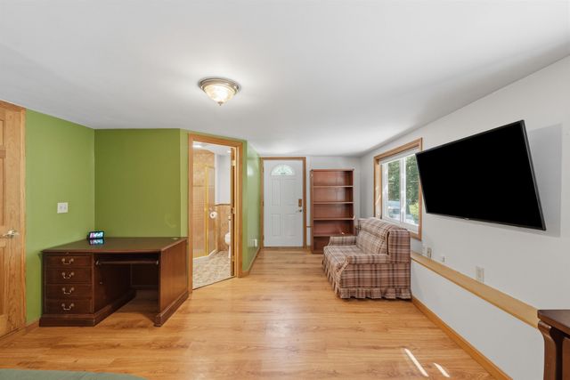 19 Old Mont Vernon Road, Amherst, NH 03031