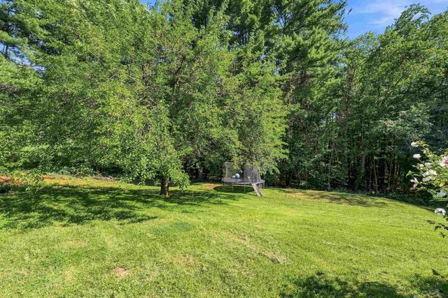 19 Old Mont Vernon Road, Amherst, NH 03031
