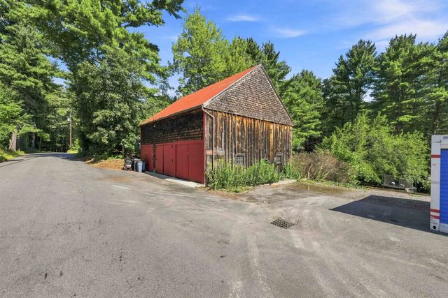 19 Old Mont Vernon Road, Amherst, NH 03031
