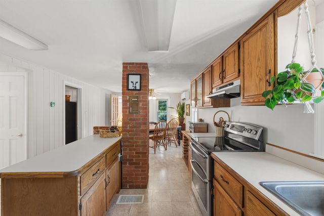 19 Old Mont Vernon Road, Amherst, NH 03031