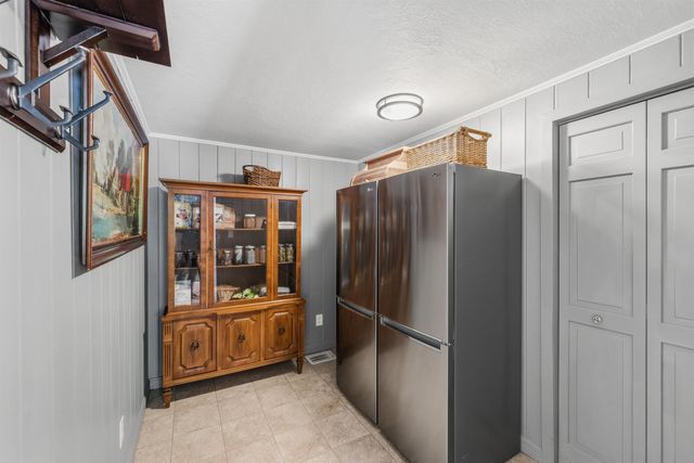 19 Old Mont Vernon Road, Amherst, NH 03031