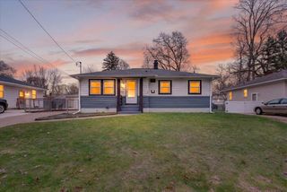 3834 Wyoming Avenue, Wyoming, MI 49519