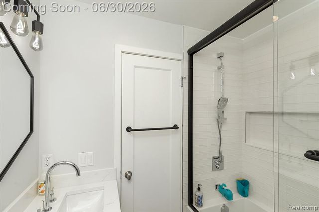366 W Brown Street, Birmingham, MI 48009