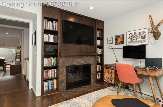 366 W Brown Street, Birmingham, MI 48009