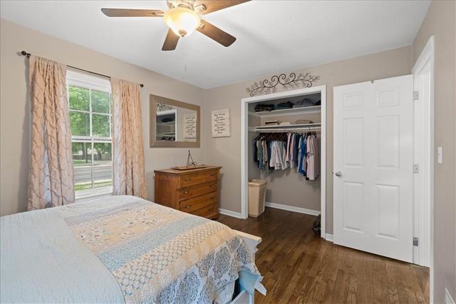 2816 W 75TH Street, Prairie Village, KS 66208