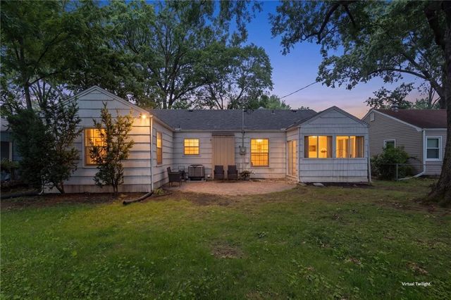2816 W 75TH Street, Prairie Village, KS 66208